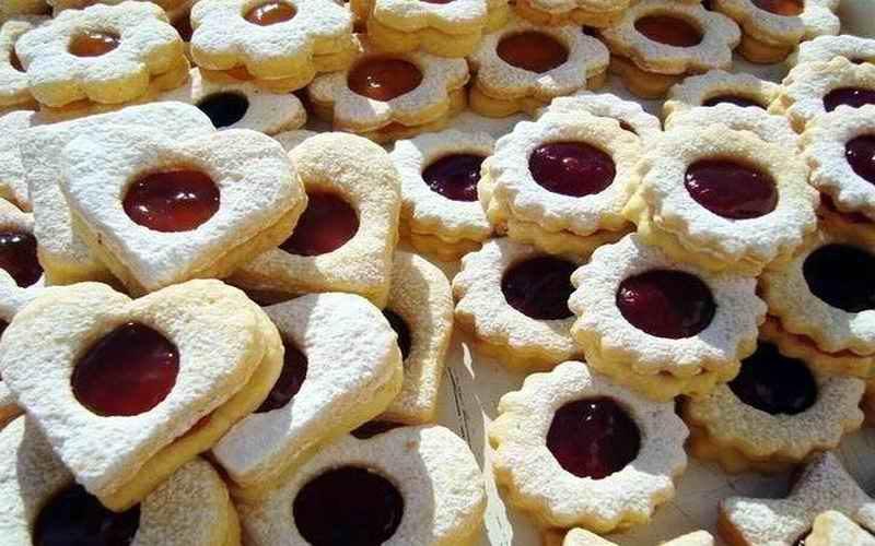 BAKINI KEKSIĆI