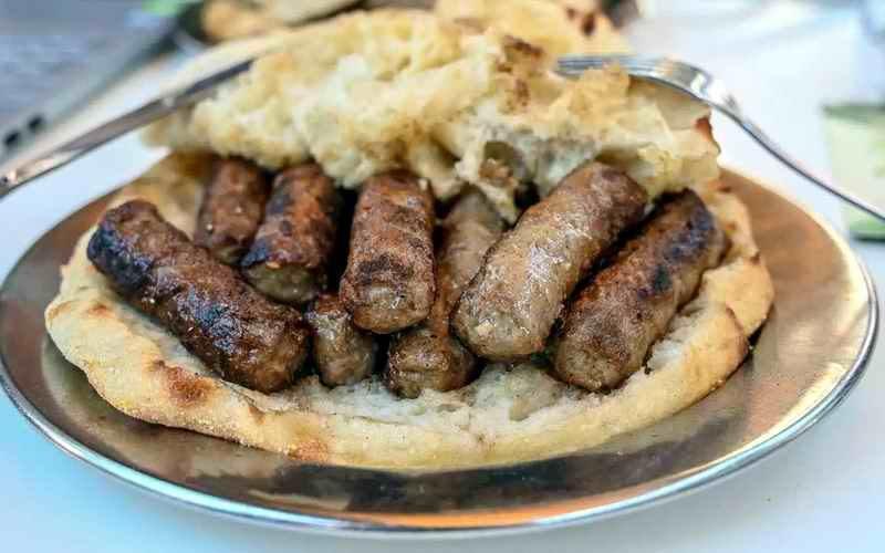 ĆEVAPI - kao iz ćevapdžinice
