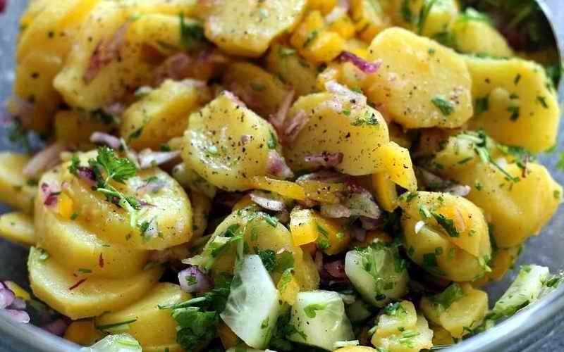 BRZA I UKUSNA KROMPIR SALATA