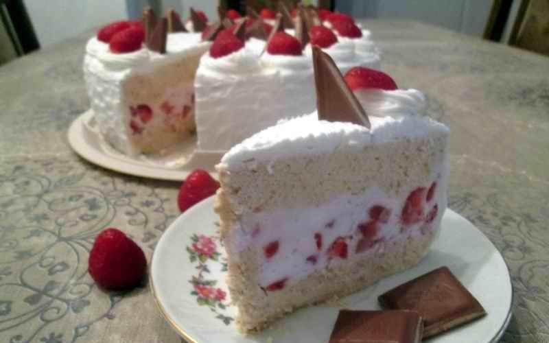 KUMINA LEDENA TORTA