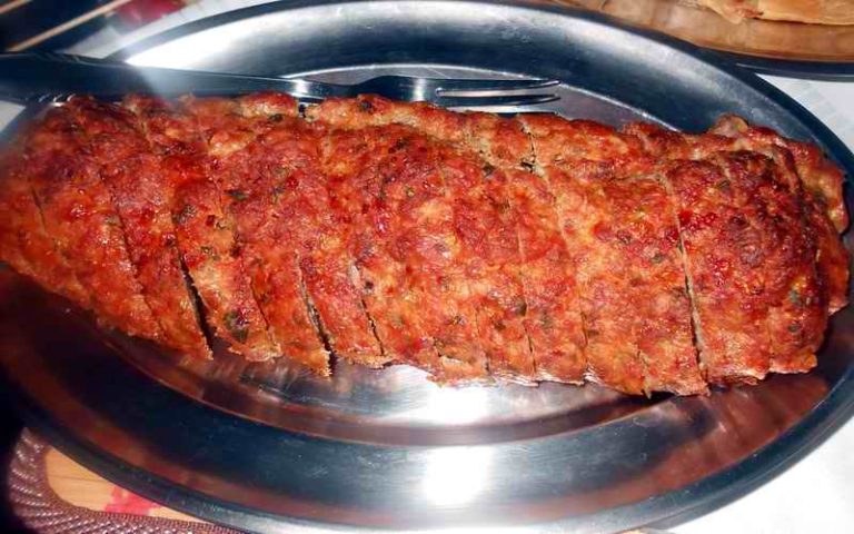 ROLAT OD MLEVENOG MESA SA GRAŠKOM