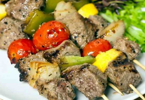JAGNJETINA MARINIRANA LIMUNOM I ORIGANOM