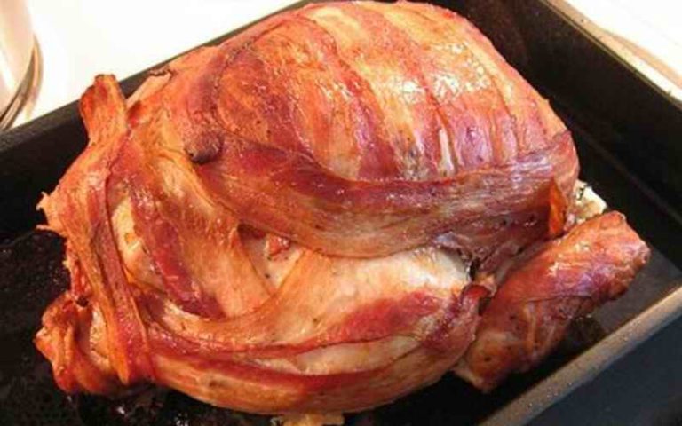PEČENO PILE U SLANINI