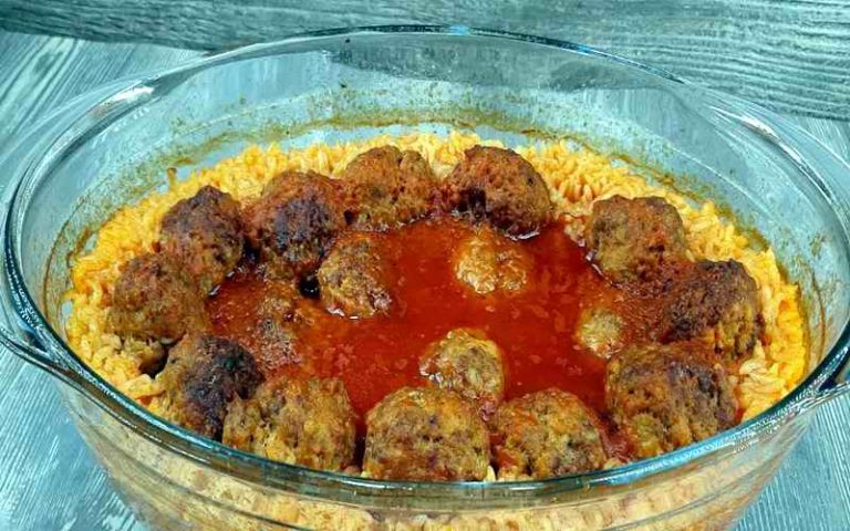 ZAPEČENE ĆUFTE U PIRINČU