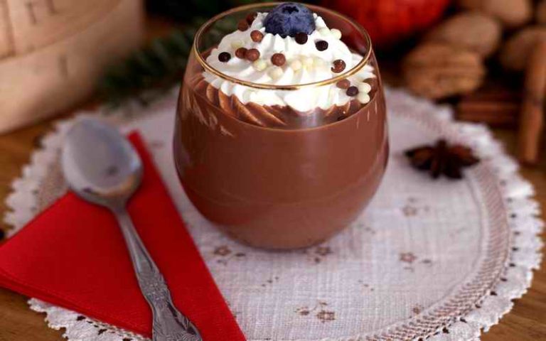 ITALIJANSKA TOPLA ČOKOLADA