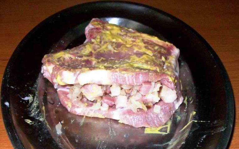 SARME PUNJENE KRMENADLOM