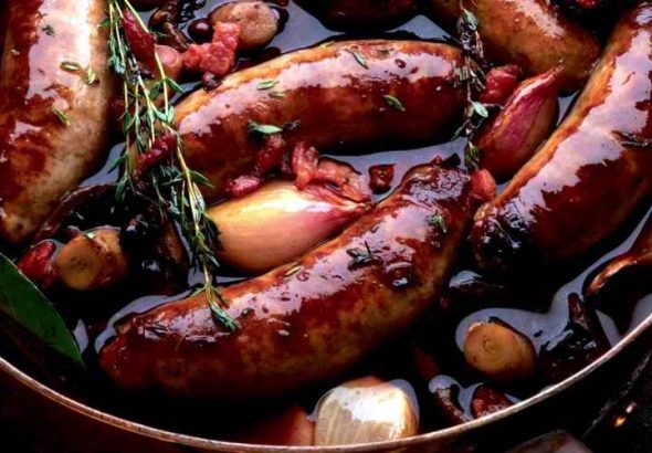 KOBASICE U BELOM VINU