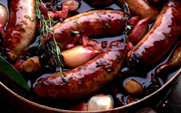 KOBASICE U BELOM VINU