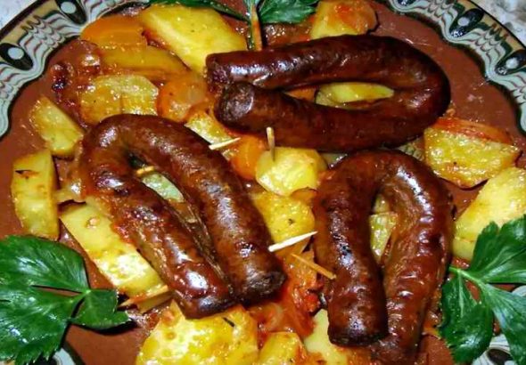 KROMPIR I KOBASICE IZ RERNE