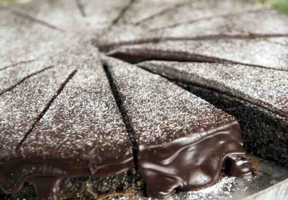 TORTA OD MAKA I KEKSA