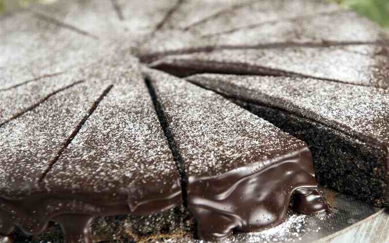 TORTA OD MAKA I KEKSA