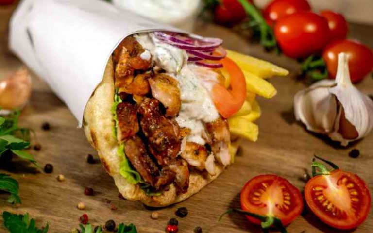 GIROS NA SRPSKI NAČIN