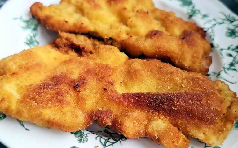 PILEĆE ŠNICLE NA BEČKI NAČIN