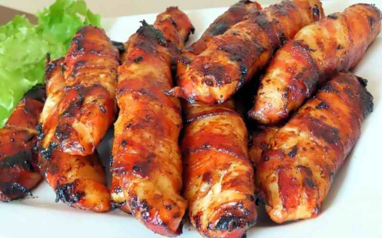 PILETINA SA SLANINOM