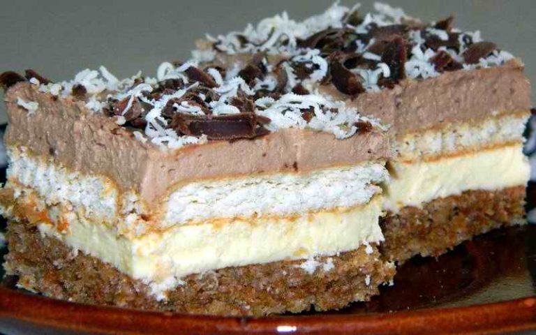 POSNI TROSTRUKI UŽITAK