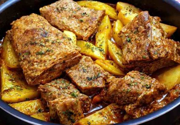 TELETINA U KARI SOSU