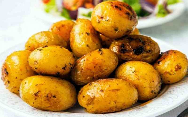 KROMPIR U MEDNOJ MARINADI